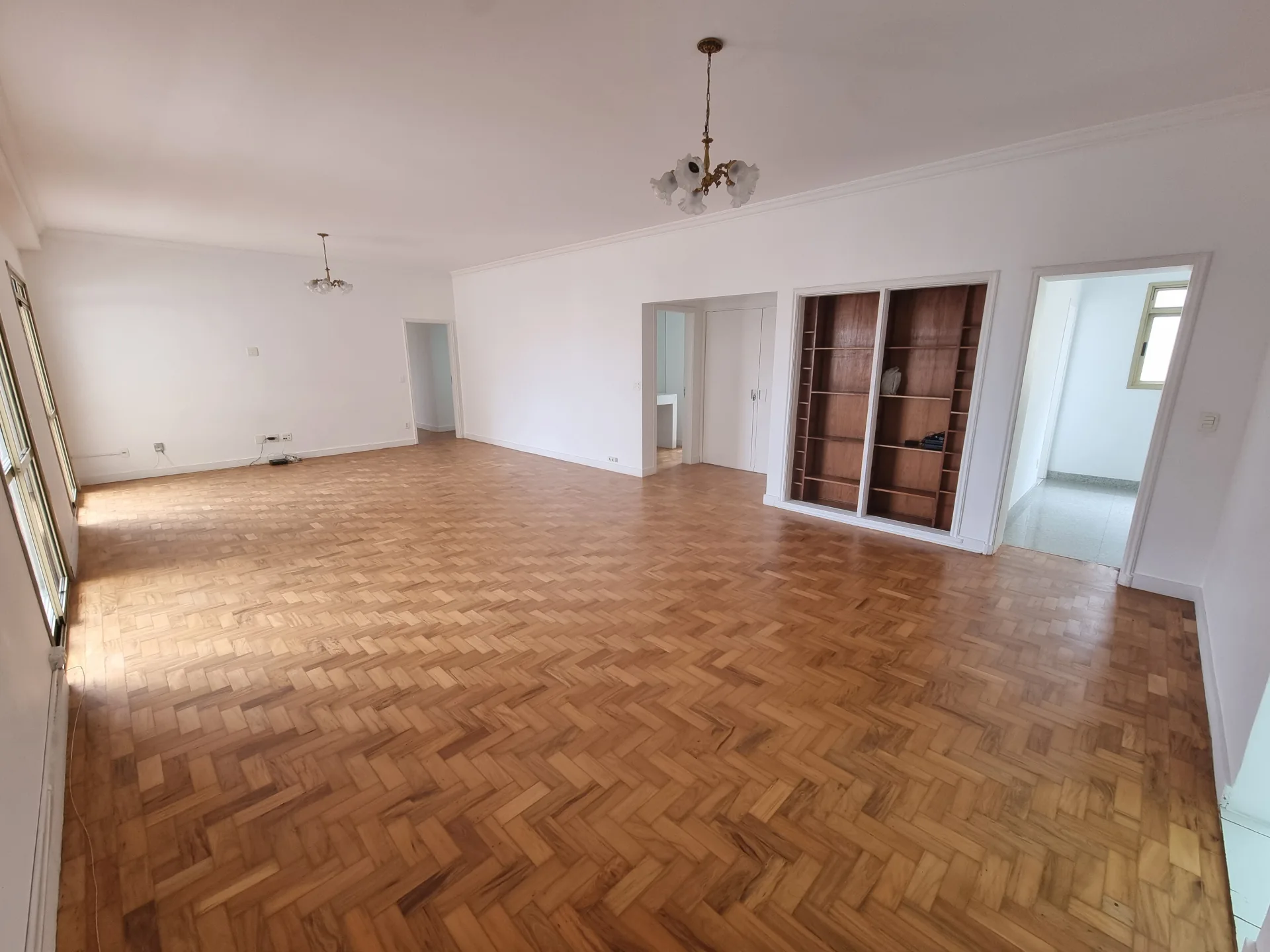 Apartamento à Venda no Saint Honoré – 233m², 3 Dormitórios e Vista Panorâmica para a Avenida Paulista