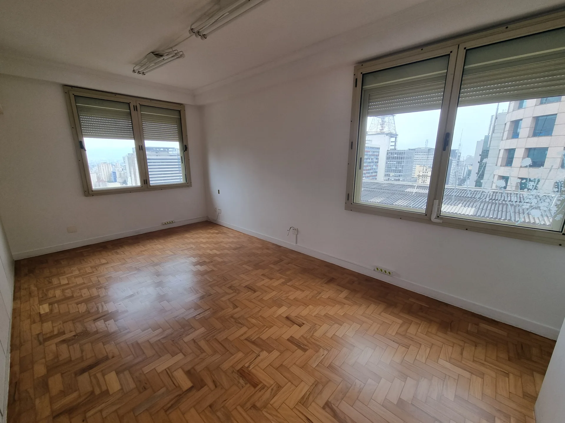 Apartamento à Venda no Saint Honoré – 233m², 3 Dormitórios e Vista Panorâmica para a Avenida Paulista